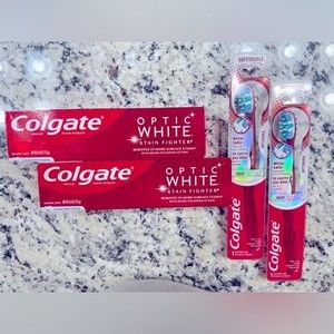 Colgate Optic White Stain Fighter and Colgate  360 Toothbrush bundle.